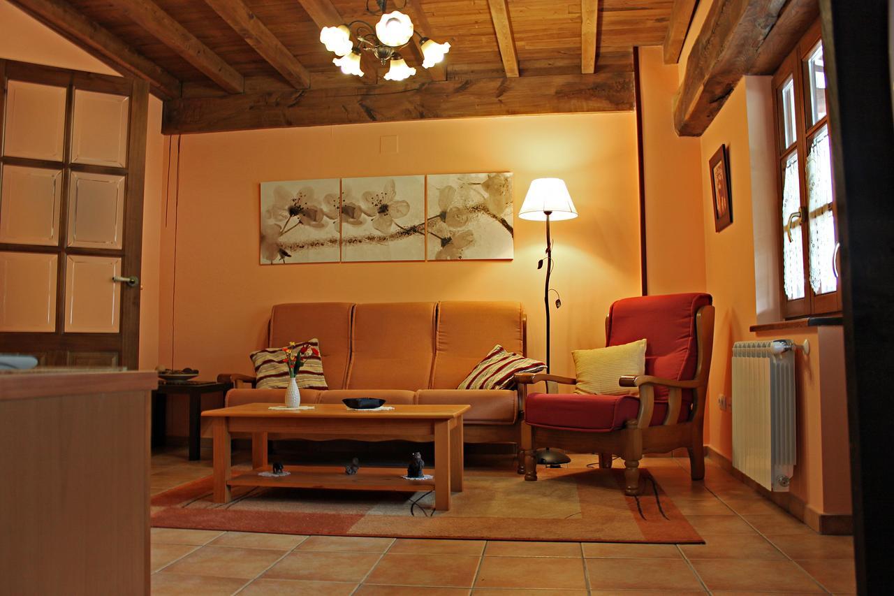 Apartamentos El Llago Boal Exterior photo