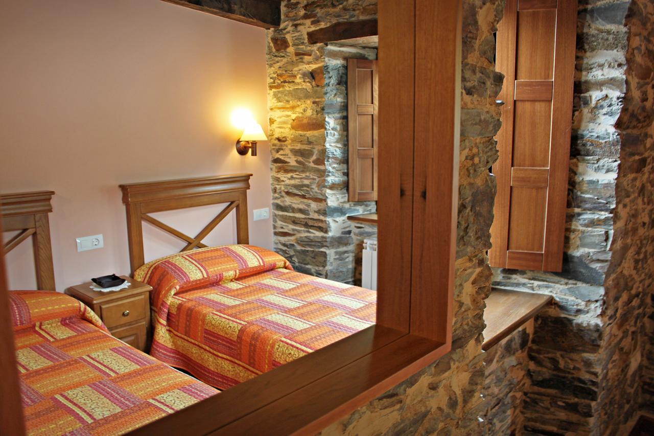 Apartamentos El Llago Boal Exterior photo